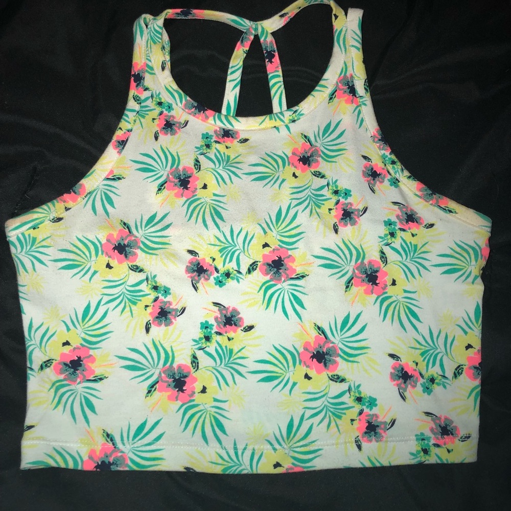 Crop top